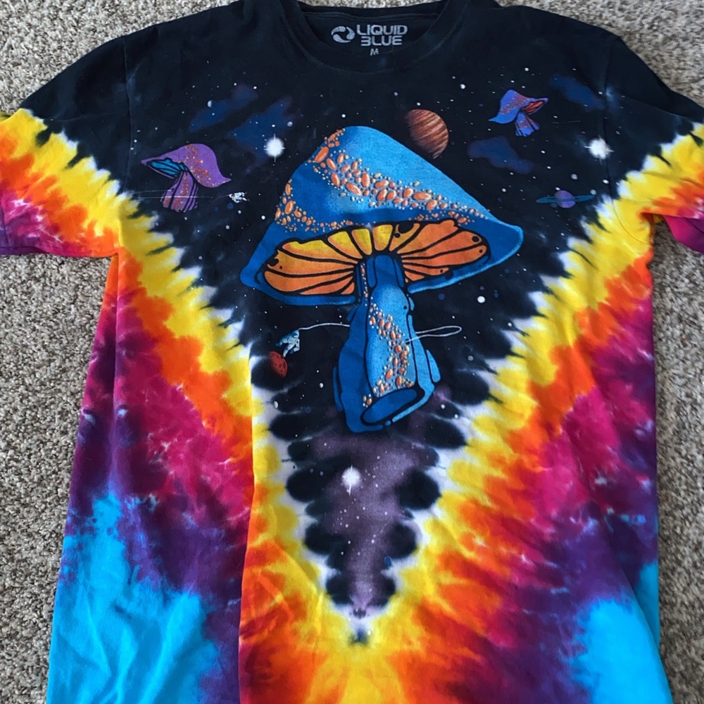 t shirt